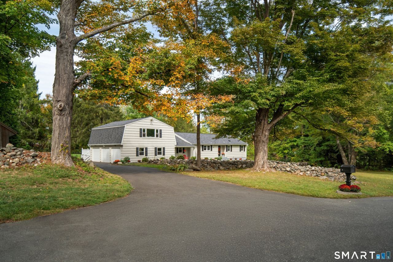 3 Grand, Newtown, CT 06470 Main Photo