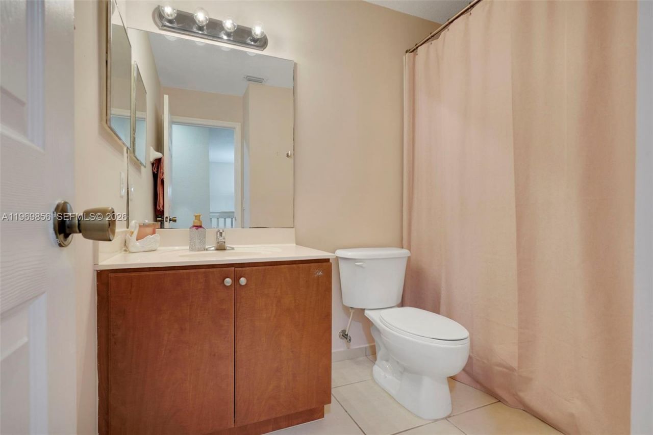 22168 SW 88th Path, Cutler Bay, FL 33190 Photo