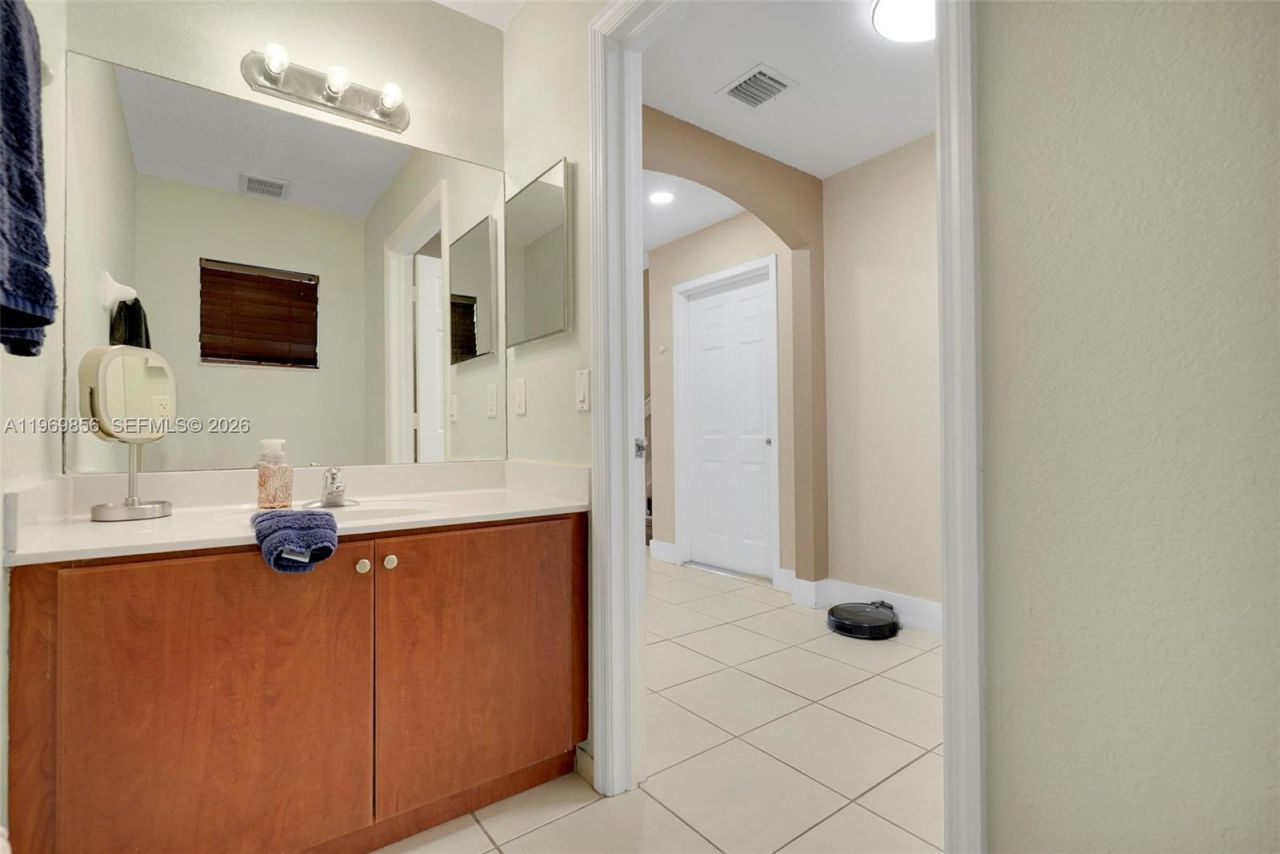 22168 SW 88th Path, Cutler Bay, FL 33190 Photo