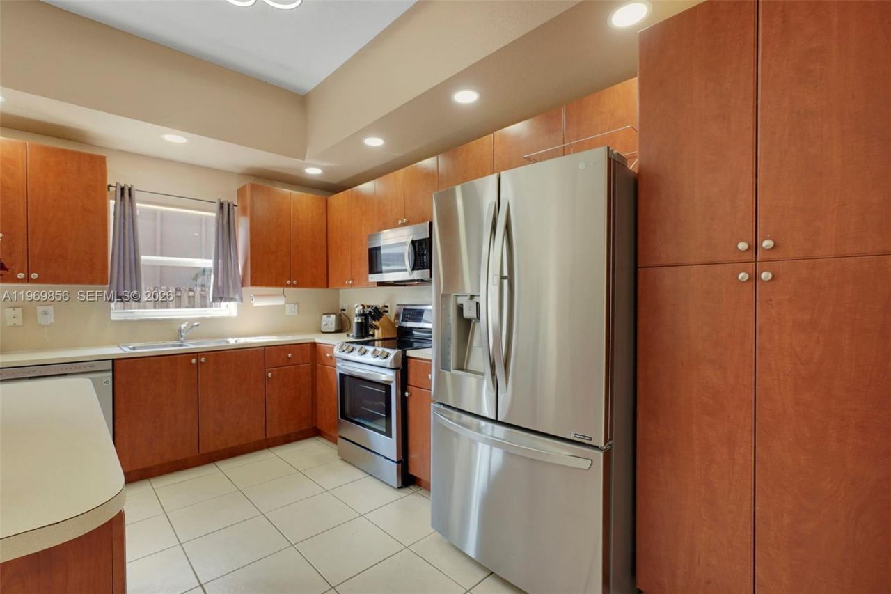 22168 SW 88th Path, Cutler Bay, FL 33190 Photo