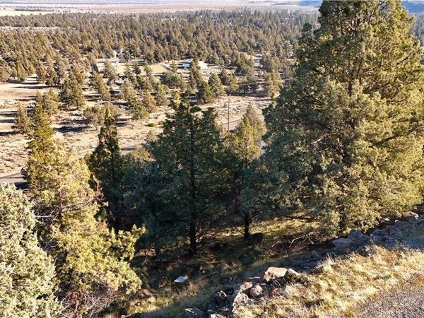 43-44 Dwinell Drive, Weed, CA 96094