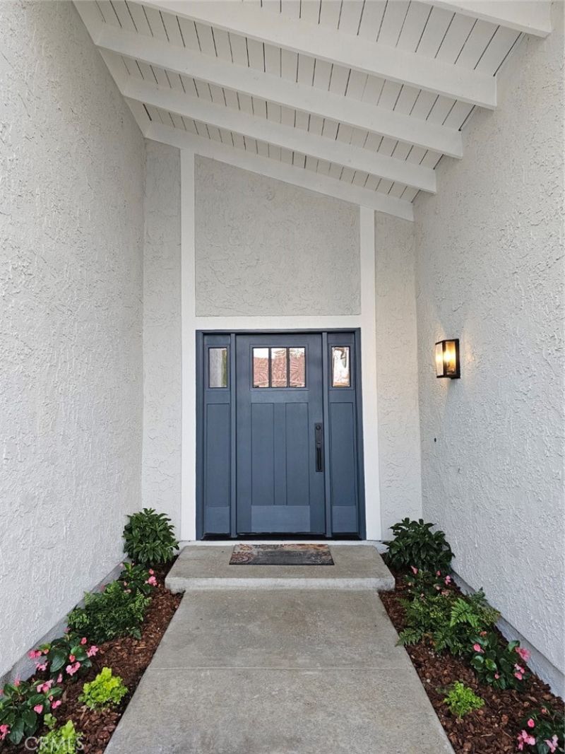 909 Brightstone Court, Westlake Village, CA 91361 Main Photo