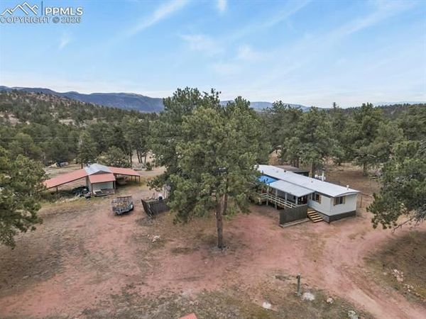 957 Arapahoe Drive, Florissant, CO 80816
