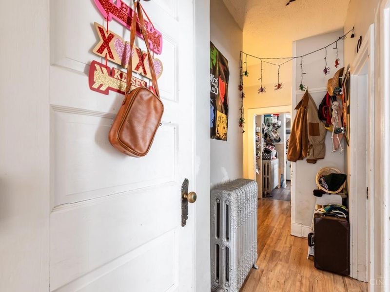 440 Warner Street, Cincinnati, OH 45219 Photo 5