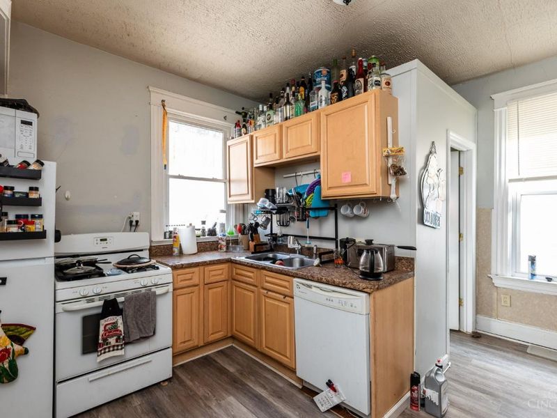 440 Warner Street, Cincinnati, OH 45219 Photo 7