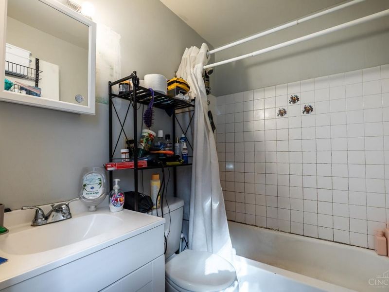 440 Warner Street, Cincinnati, OH 45219 Photo 9