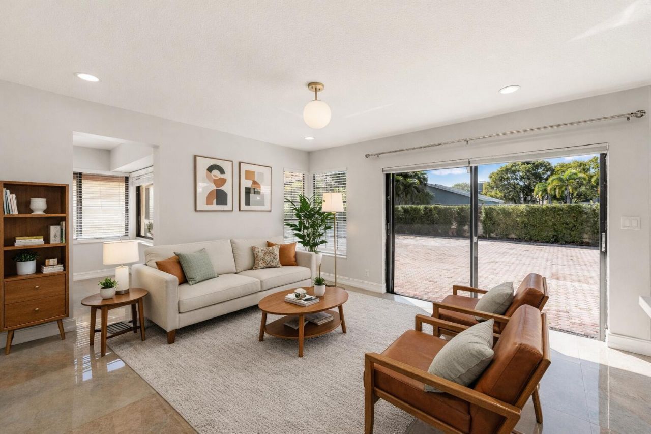 21669 Town Place Drive, Boca Raton, FL 33433 Photo