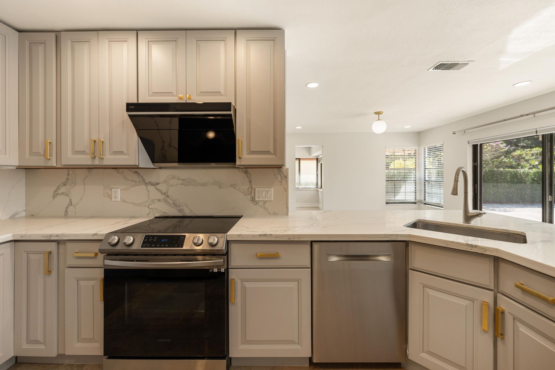 21669 Town Place Drive, Boca Raton, FL 33433 Photo