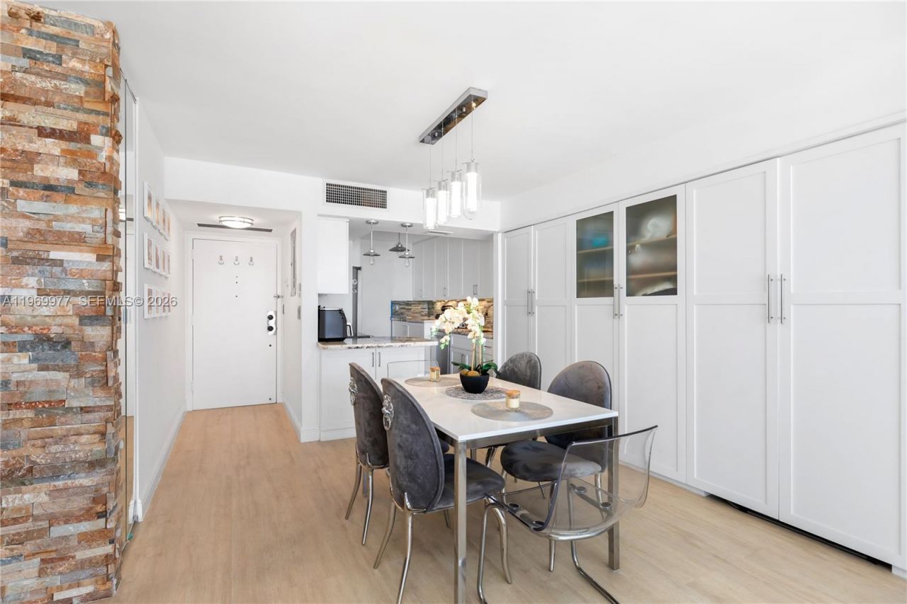 2101 S Ocean Dr, Unit 2804, Hollywood, FL 33019 Photo