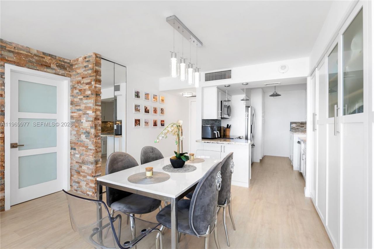 2101 S Ocean Dr, Unit 2804, Hollywood, FL 33019 Photo