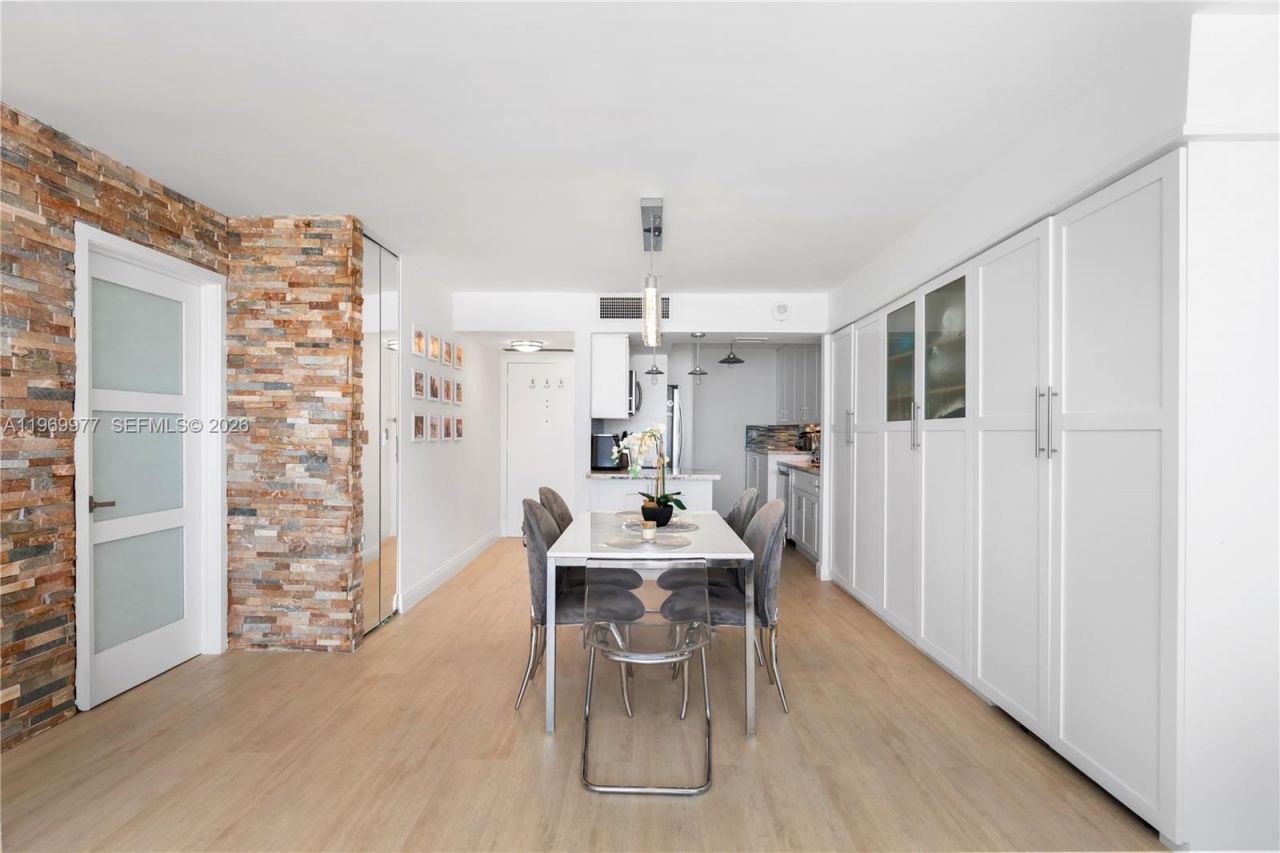 2101 S Ocean Dr, Unit 2804, Hollywood, FL 33019 Photo