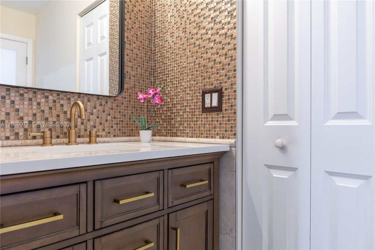 2101 S Ocean Dr, Unit 2804, Hollywood, FL 33019 Photo