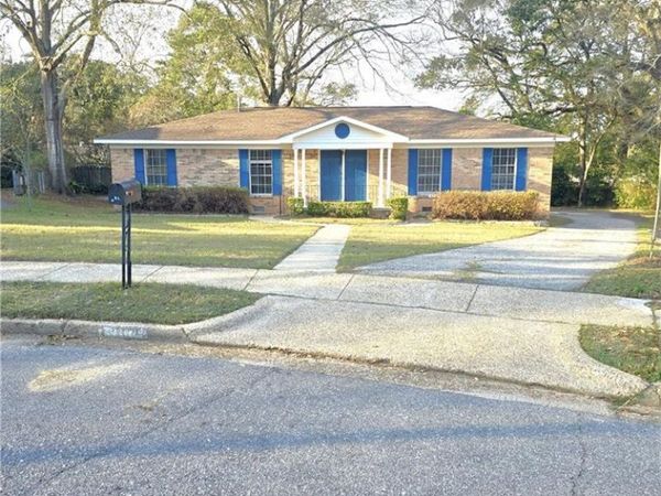 708 Brannan Court, Mobile, AL 36693