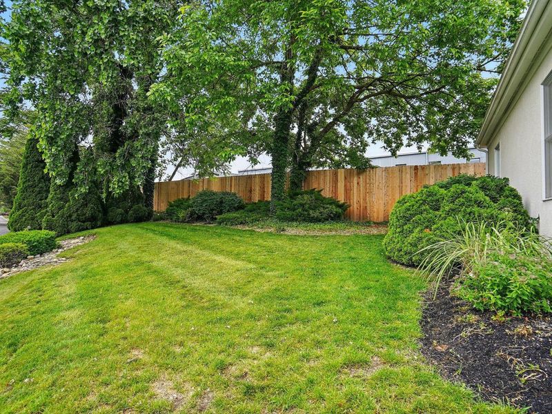 1940 Scioto Pointe Drive, Columbus, OH 43221 Photo 16