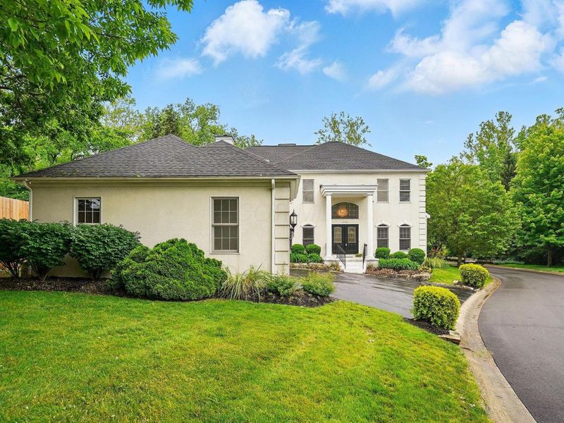 1940 Scioto Pointe Drive, Columbus, OH 43221 Photo 2