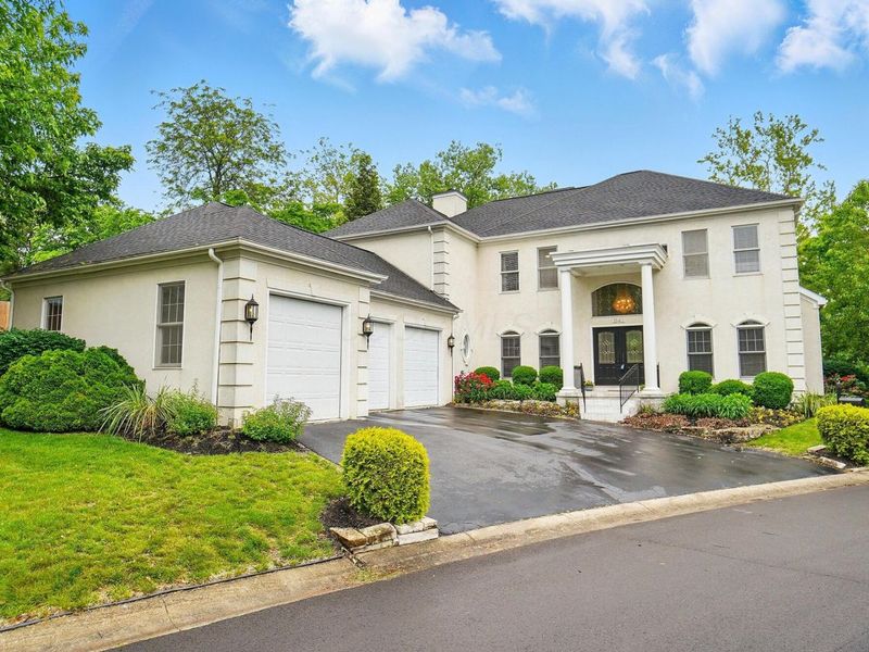 1940 Scioto Pointe Drive, Columbus, OH 43221 Photo 3