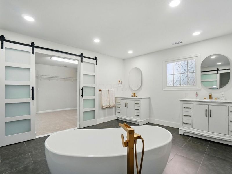 1940 Scioto Pointe Drive, Columbus, OH 43221 Photo 81