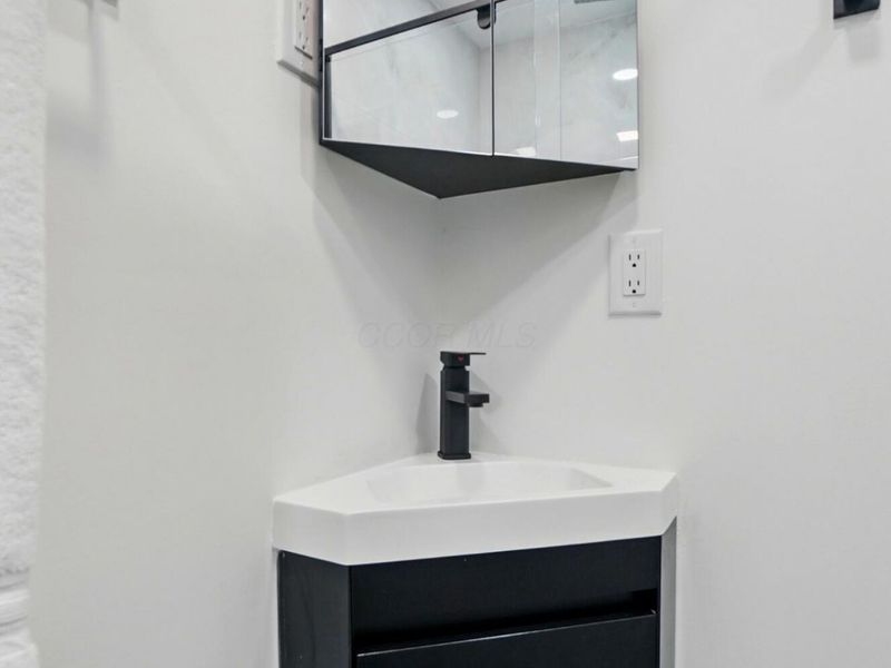 1940 Scioto Pointe Drive, Columbus, OH 43221 Photo 98