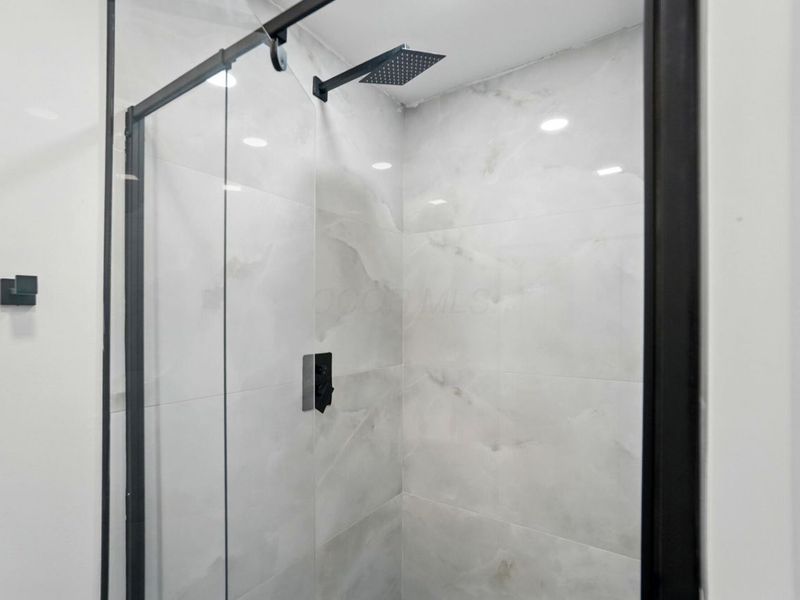 1940 Scioto Pointe Drive, Columbus, OH 43221 Photo 99