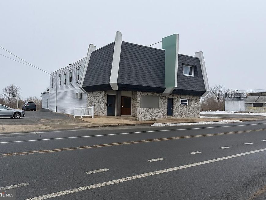 9360-9370 Old Bustleton Avenue, Philadelphia, PA 19115 Main Photo