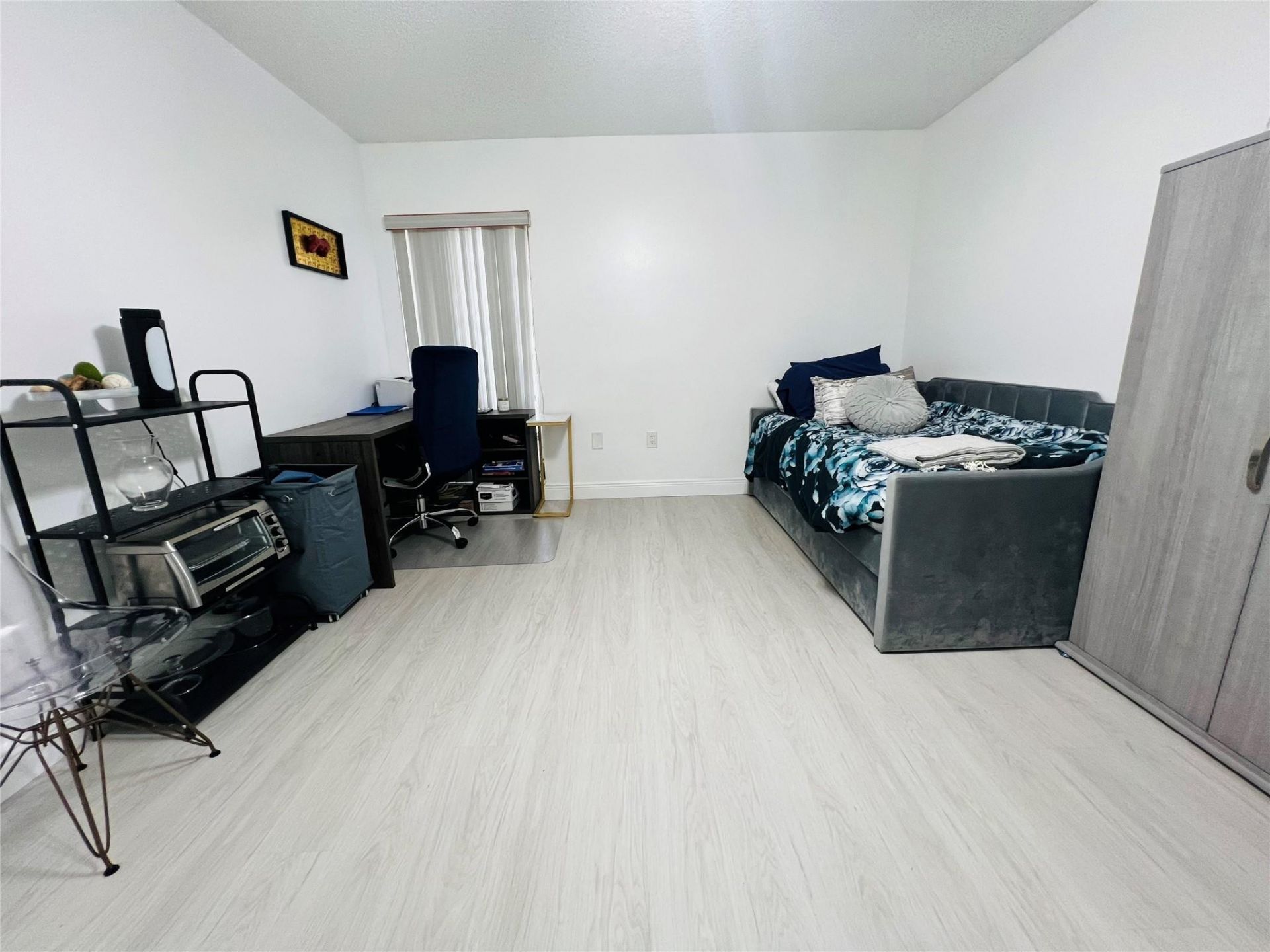 4040 N Hills Drive, Unit 7, Hollywood, FL 33021 Photo