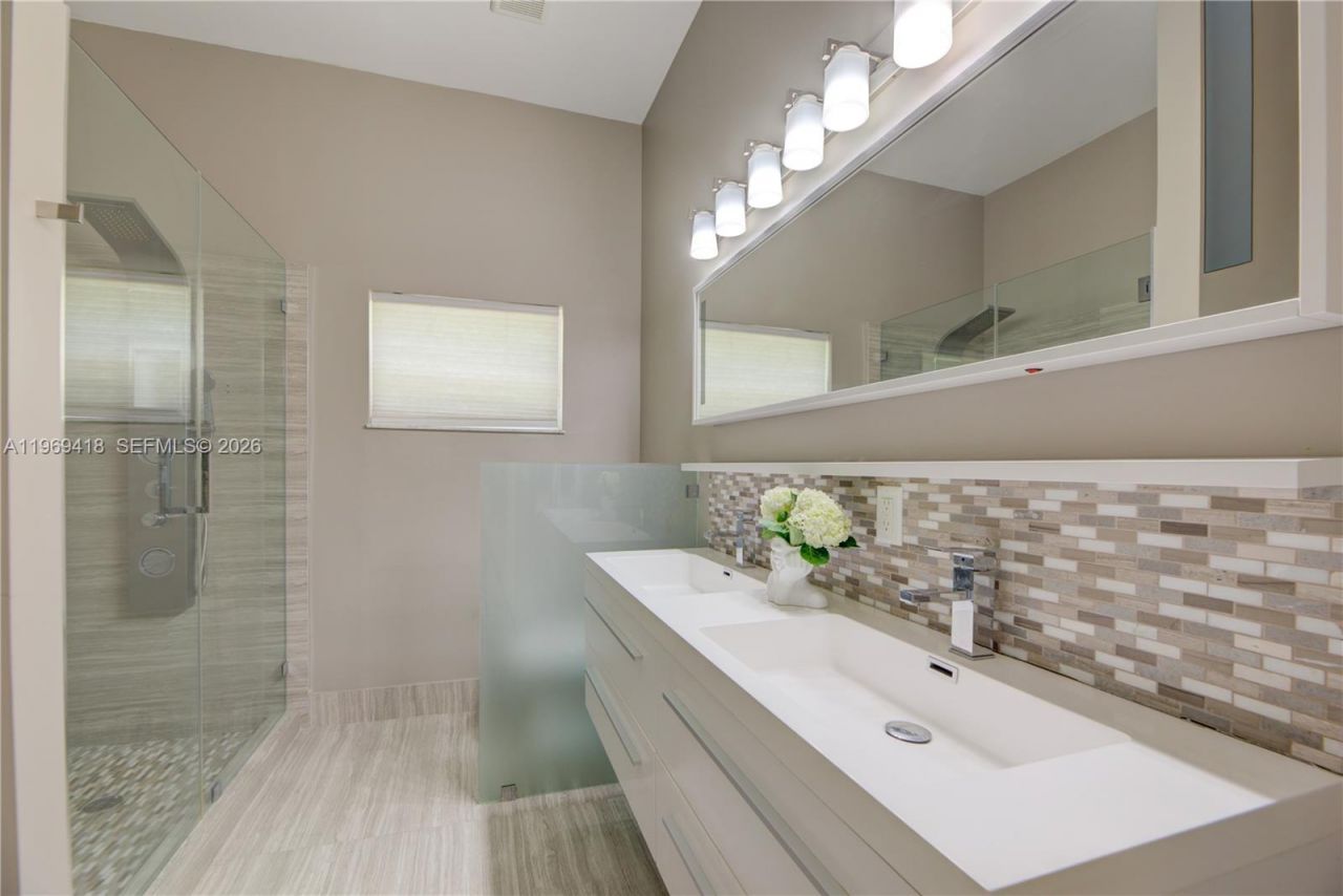 4310 Diamond Way, Weston, FL 33331 Photo