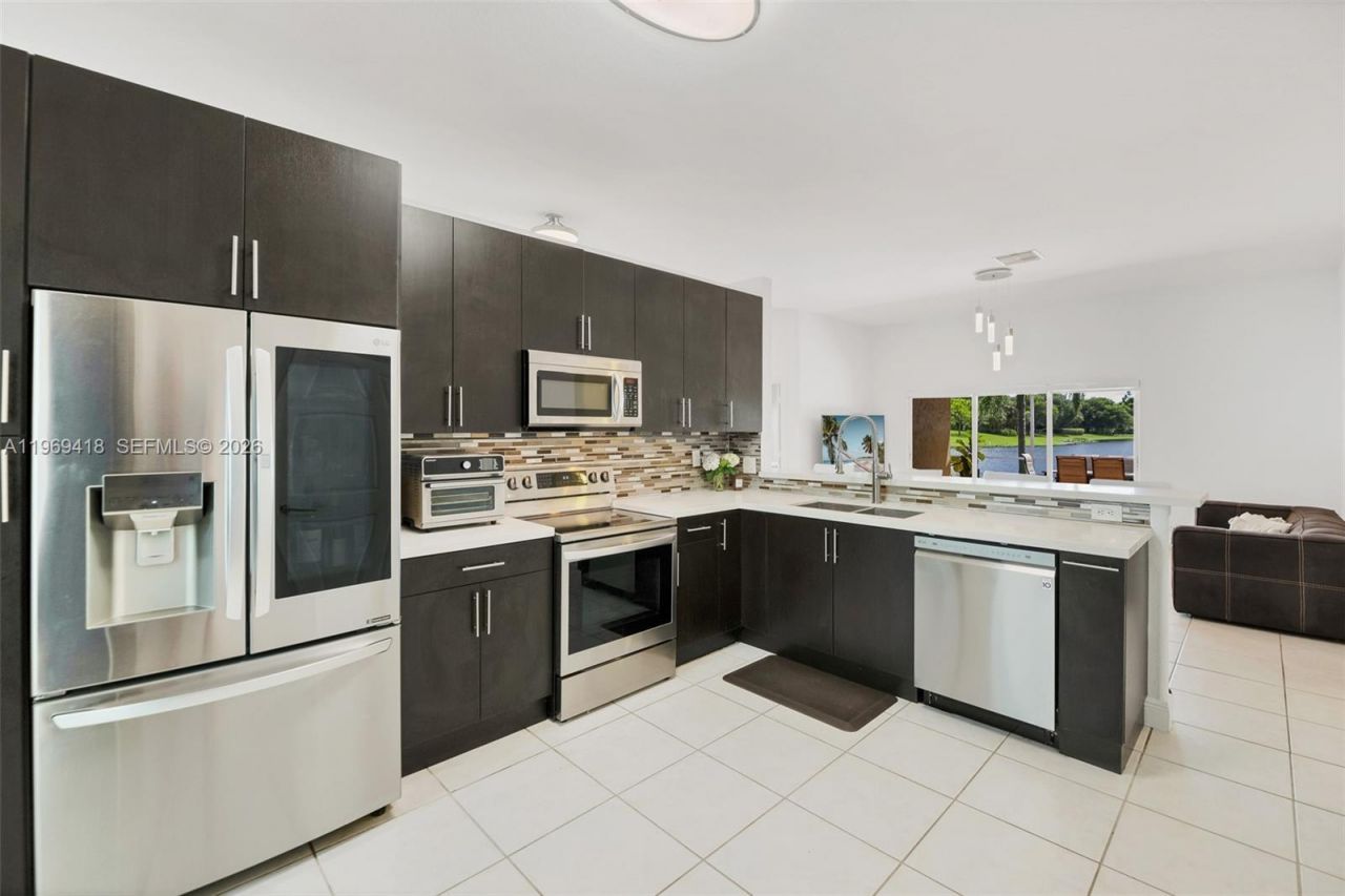 4310 Diamond Way, Weston, FL 33331 Photo