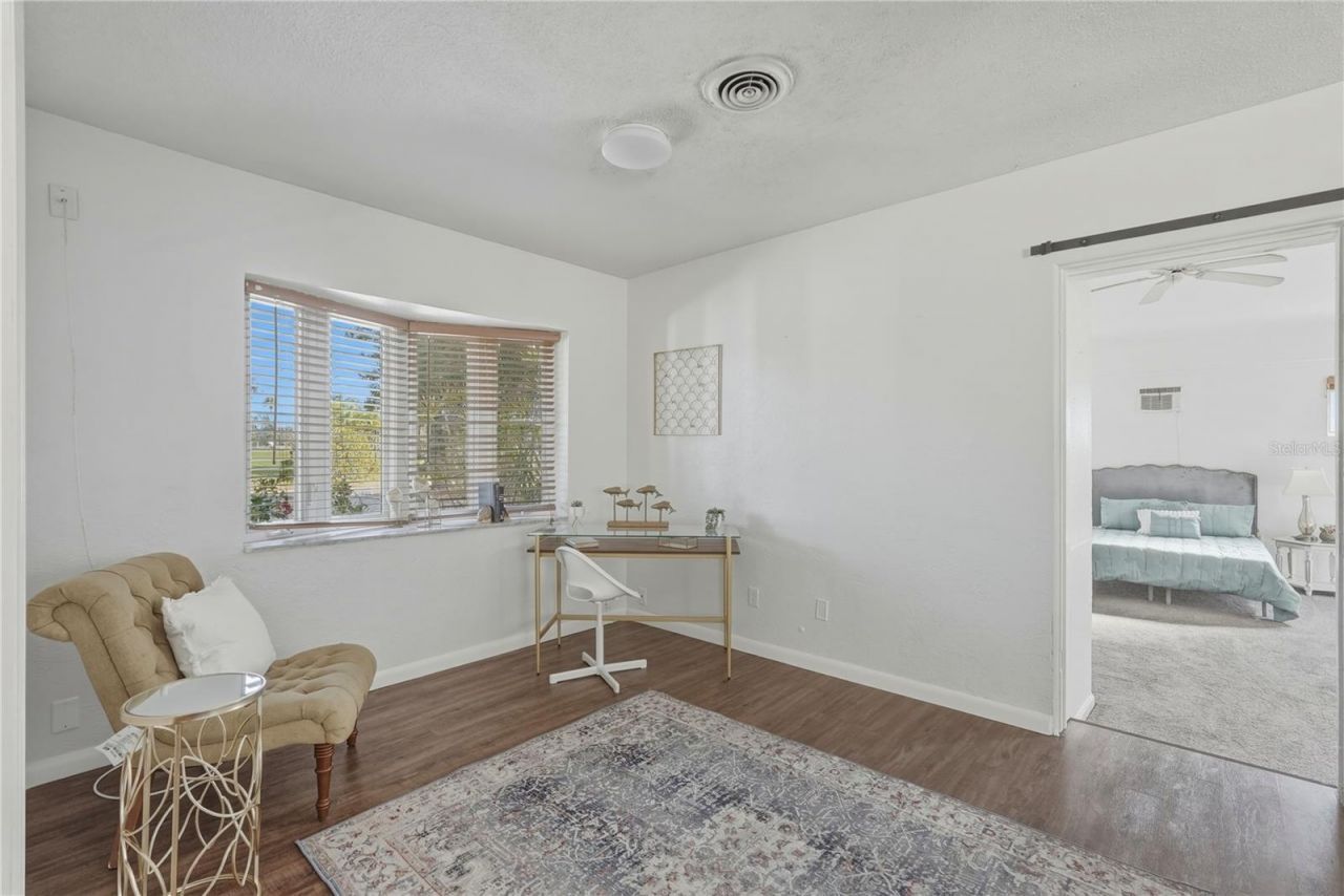 3515 Country Club Way S, Saint Petersburg, FL 33712 Photo