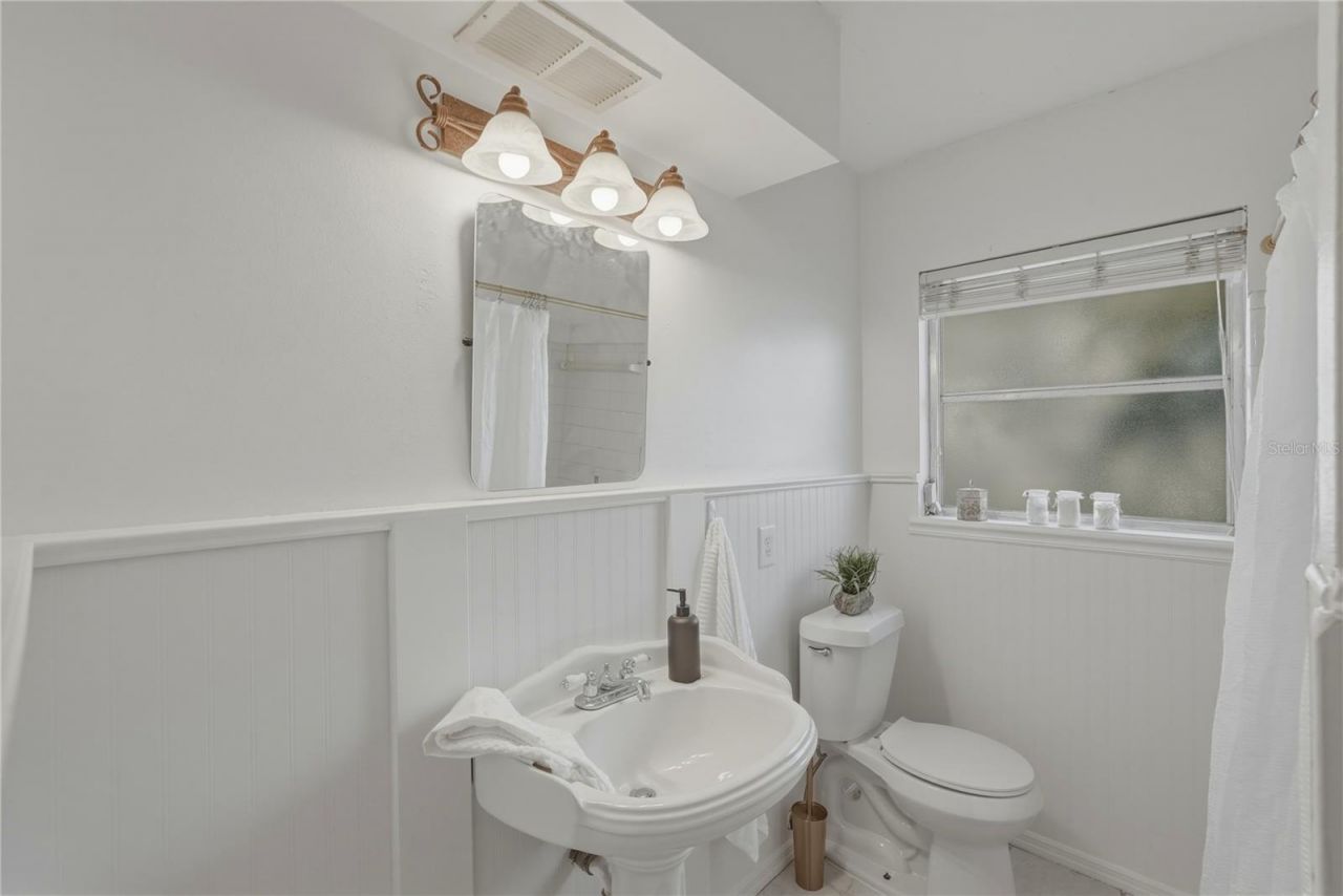 3515 Country Club Way S, Saint Petersburg, FL 33712 Photo