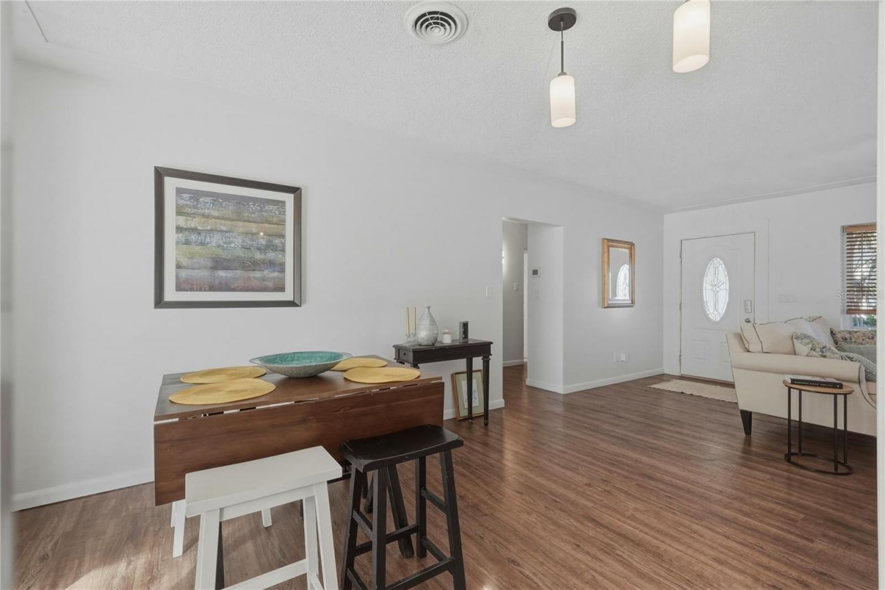 3515 Country Club Way S, Saint Petersburg, FL 33712 Photo