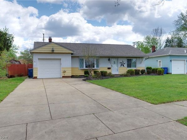 6751 Oakwood Road, Parma Heights, OH 44130