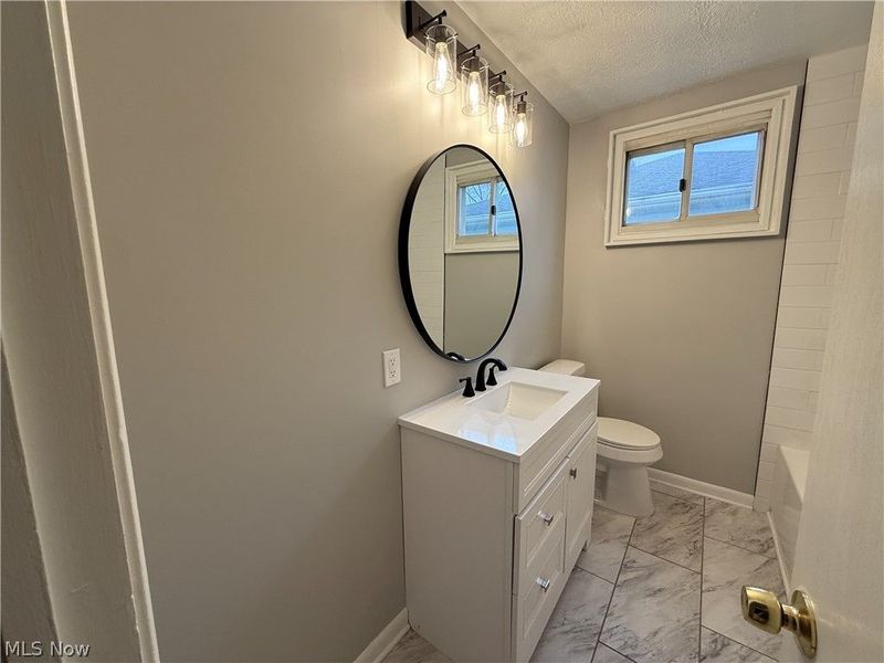 6751 Oakwood Road, Cleveland, OH 44130 Photo 19