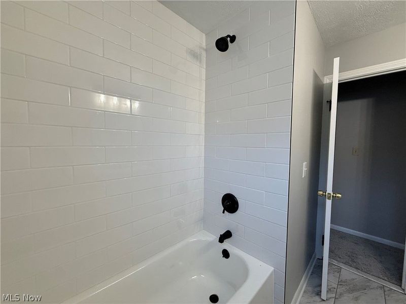 6751 Oakwood Road, Cleveland, OH 44130 Photo 21