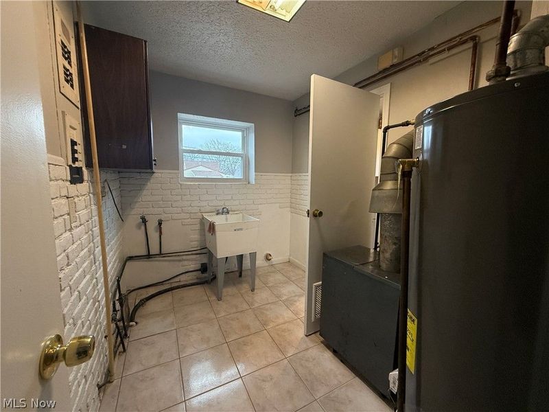 6751 Oakwood Road, Cleveland, OH 44130 Photo 29