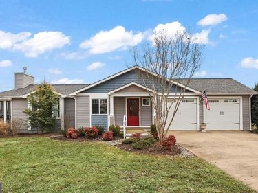 11999 MEMORY LANE, NOKESVILLE, VA 20181