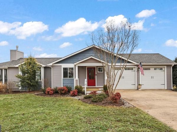 11999 MEMORY LANE, NOKESVILLE, VA 20181