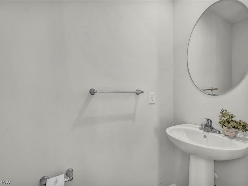 698 Pine Spring Drive, Painesville Township, OH 44077 Photo 20