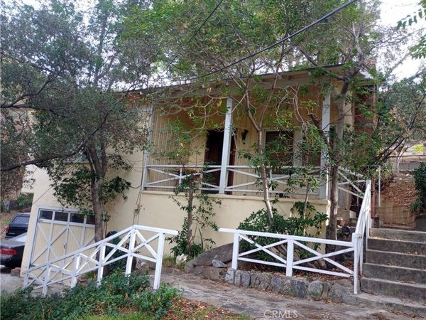 7916 Glenties Lane, Sunland, CA 91040