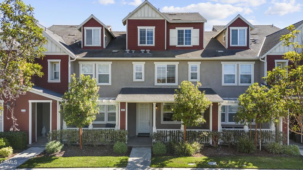 3016 Moonlight Park Avenue, Oxnard, CA 93036 Main Photo