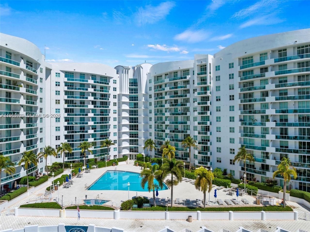 7910 Harbor Island Dr , Unit 405, North Bay Village, FL 33141 Photo