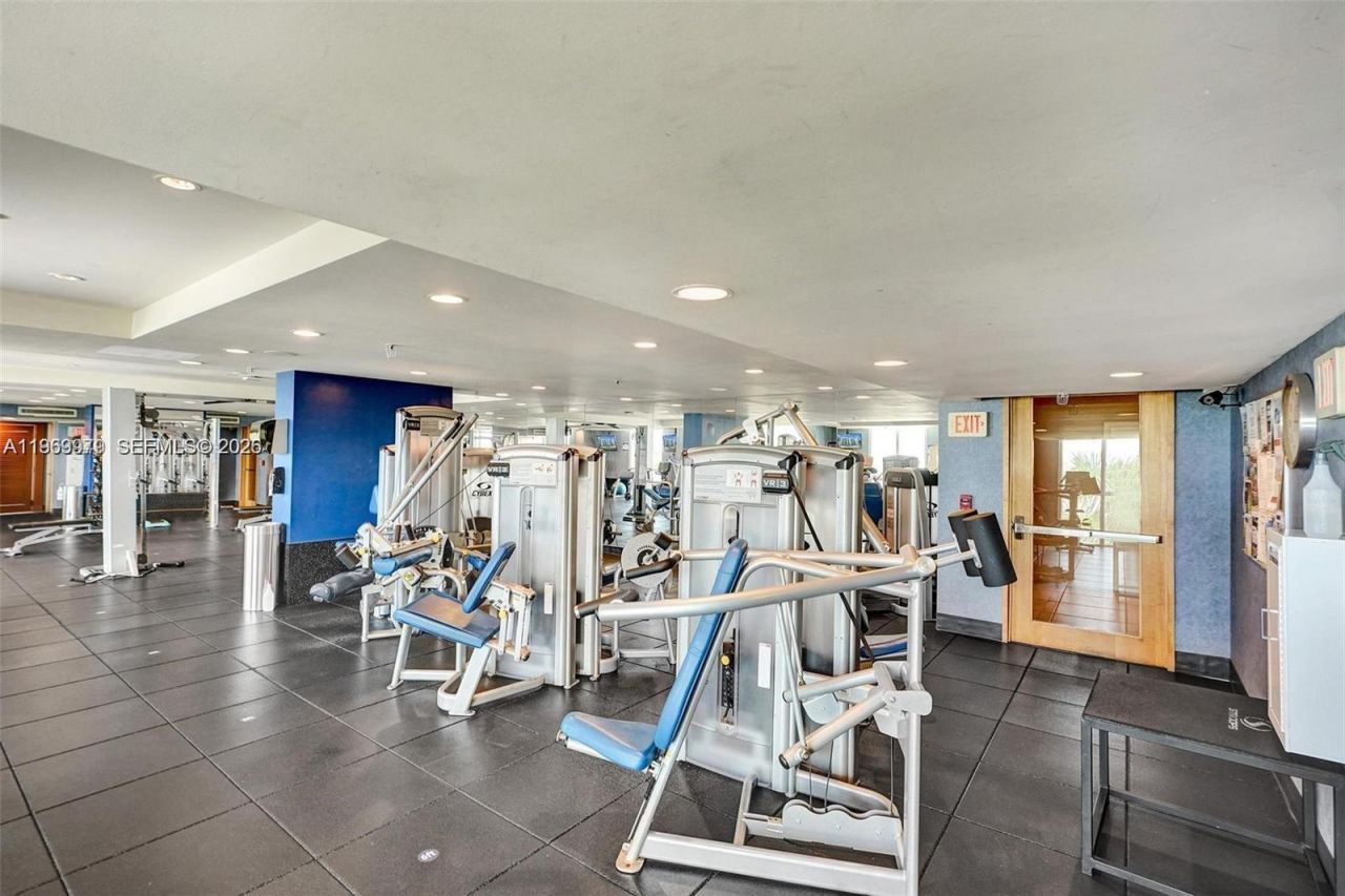 7910 Harbor Island Dr , Unit 405, North Bay Village, FL 33141 Photo