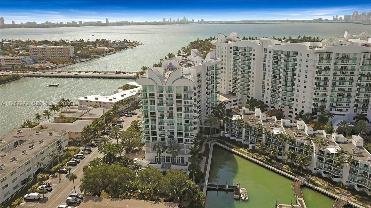 7910 Harbor Island Dr , Unit 405, North Bay Village, FL 33141 Photo