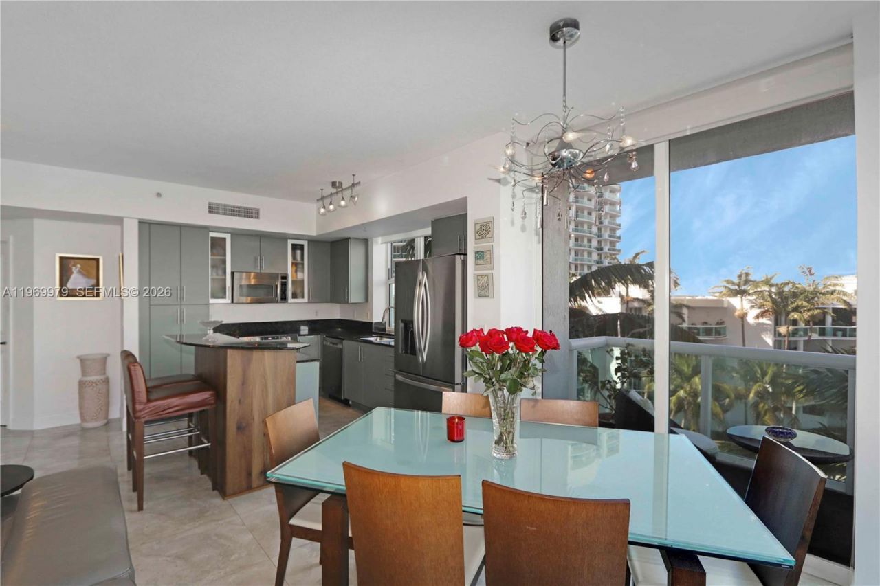 7910 Harbor Island Dr , Unit 405, North Bay Village, FL 33141 Photo