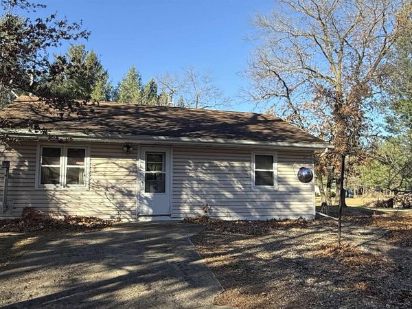 N8945 Deer Path Road, New Lisbon, WI 53950