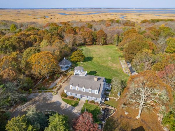 34 Black Duck Lane , Barnstable, MA 02630