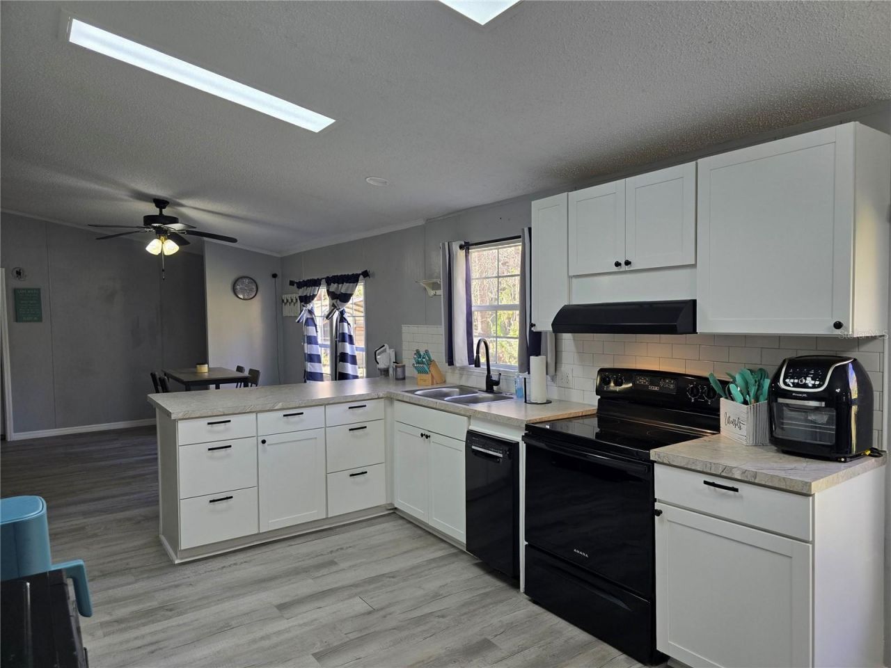 55921 Fern Road, Astor, FL 32102 Photo