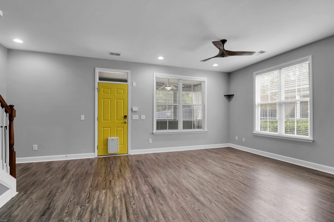 2380 Kings Gate Lane Photo 20