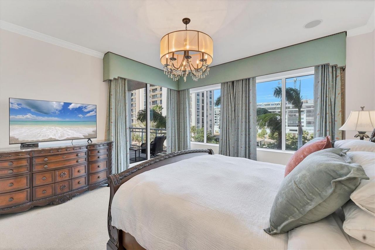 1300 Benjamin Franklin Drive, Unit 304, Sarasota, FL 34236 Photo