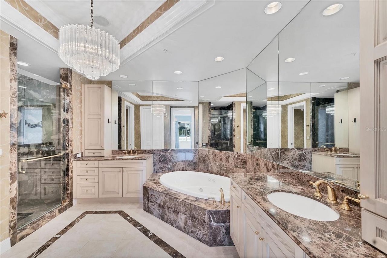 1300 Benjamin Franklin Drive, Unit 304, Sarasota, FL 34236 Photo