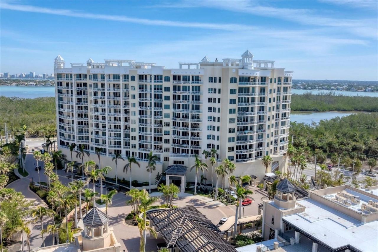 1300 Benjamin Franklin Drive, Unit 304, Sarasota, FL 34236 Photo